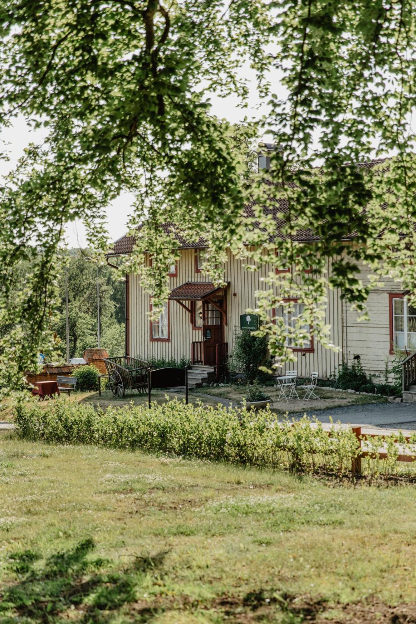 Slottsparken Motel Huskvarna Dış mekan fotoğraf